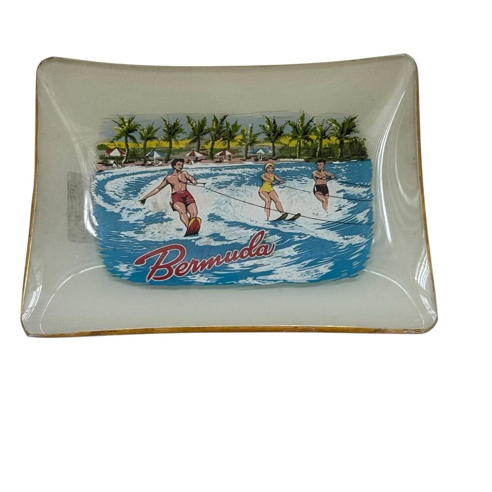 Vintage Bermuda Souvenir Glass Trinket Tray Water Ski Made In England Soap Dish